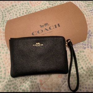 Black Coach Wristlet NWT!